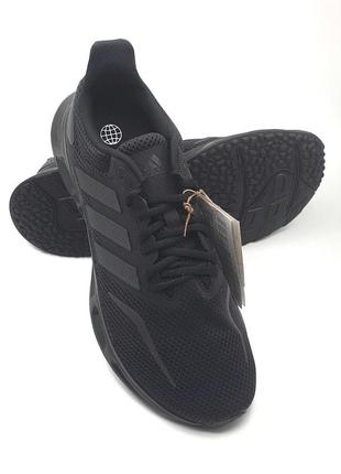 Оригінальні чоловічі кросівки adidas