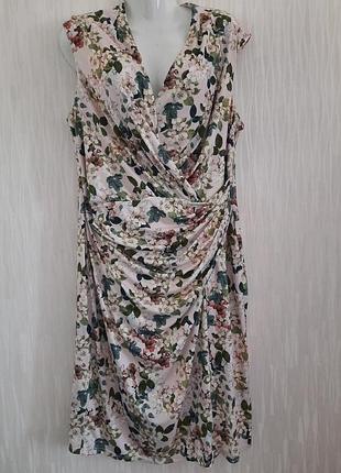 Платье женское 18/46 размера