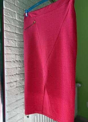 Ярко розовая юбка-миди2 фото