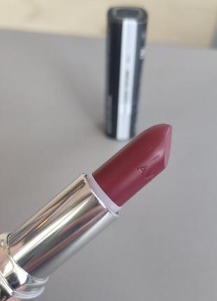 Матовая губная помада от эйвон avon wild cherry matte4 фото