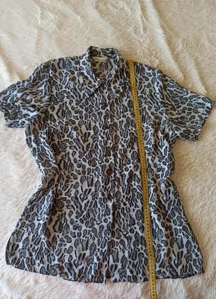 Блуза с леопардовым принтом2 фото