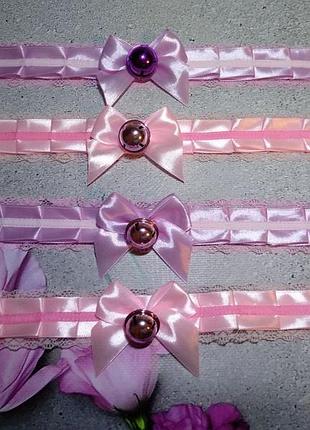 Чокер оздоба на шию з дзвіночком.