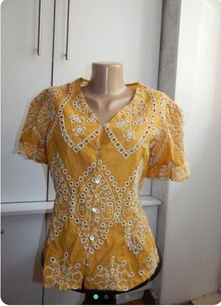 Батістова блуза прошва