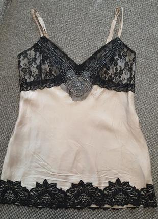 Майка з мереживом і бісером