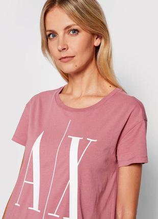 Футболка жіноча