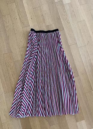 Продам спідницю zara 3