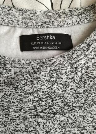 Котонова футболка bershka4 фото