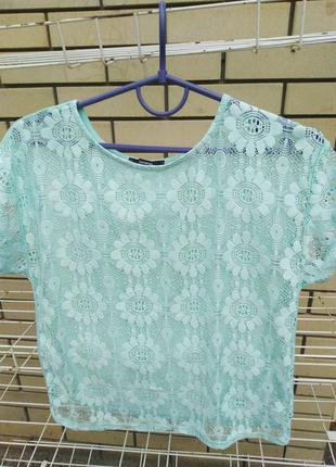 Футболка жіноча,гіпюр,м'ята, розмір 8/10/12.