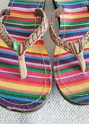 poncho viva multicolor sanuk