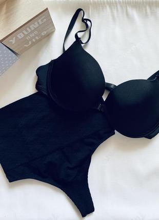 Бюст базовий чорний push-up