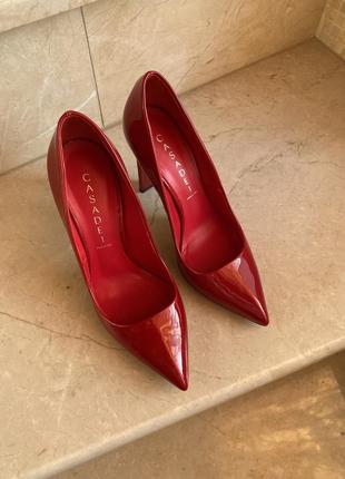 Casadei лодочки туфли на каблуке оригинал красные2 фото