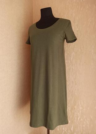 Базовое женское платье оливкового цвета4 фото