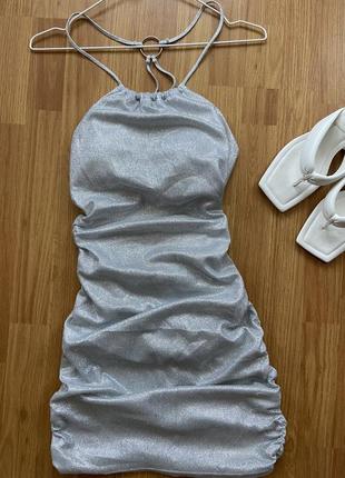 Платье мини драпировка с открытой спинкой серебро
