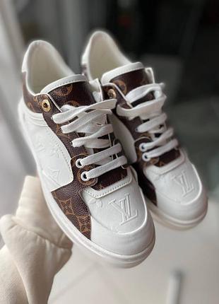 Кеди жіночі білі у стилі lv