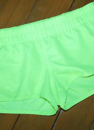 Красивые шорты