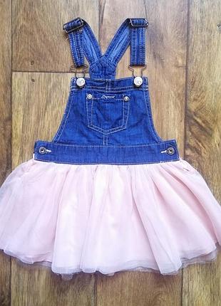 Дуже гарний, фірмовий комбінезон на дівчинку