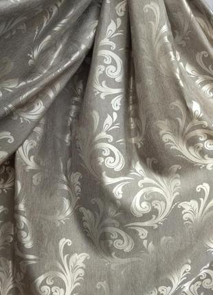 Штори, тканина для штор, штори з візерунком.