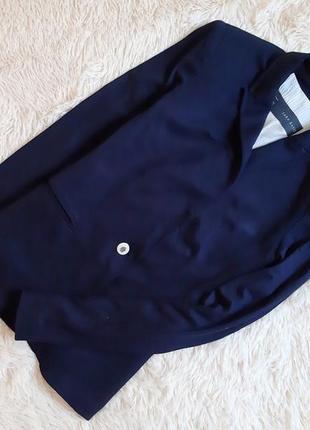 Дуже класний якісний піджак від zara