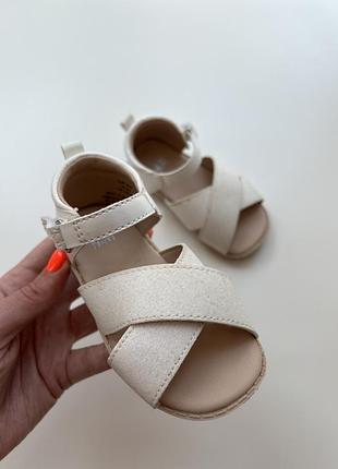 Дитячі босоніжки h&m 3