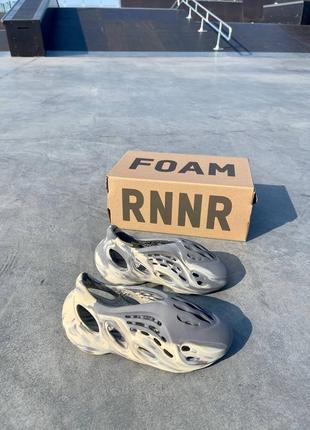 Тапочки adidas yeezy foam mxt 'moon grey'