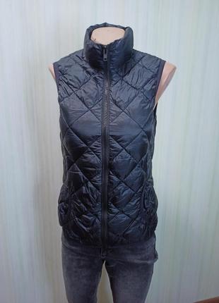 Безрукавка.  жилетка jack wills . стеганая жилетка.
