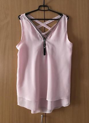 Маєчка на блискавці