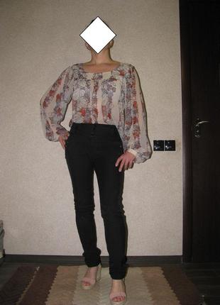 Шифонова,легка повітряна блуза від topshop 12 розмір
