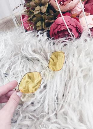 Крутые очки с желтыми стёклами3 фото