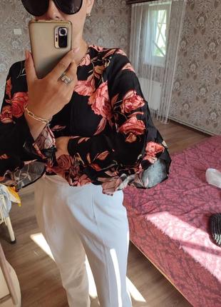 Блузка с воланом цветочный принт новая3 фото