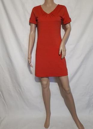 Платье с коротким рукавом кораловое красное