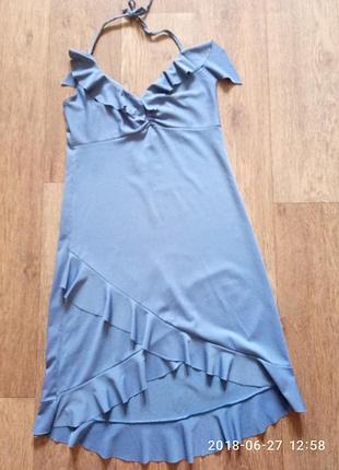 Платье красивейшее, моднейшее))