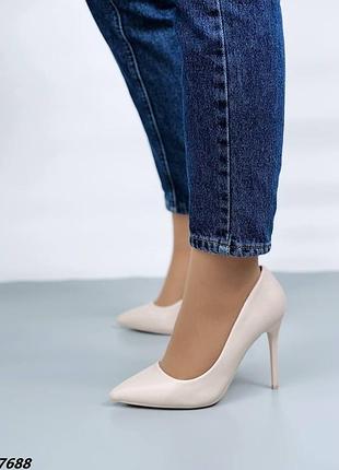 Туфлі лодочки