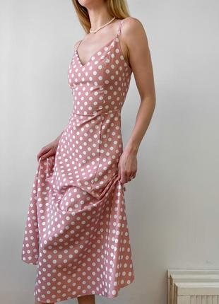 Елегантна довга сукня пудрового кольору в горошок2 фото