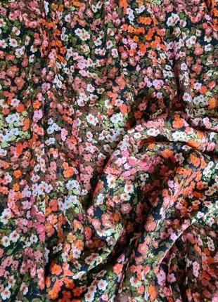 Длинное свободное платье мелкий цветочный принт hm