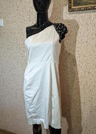 Стильное мини платье на одно плечо 50 размер