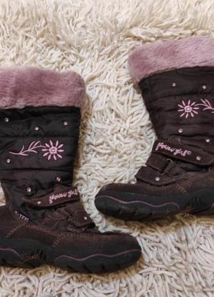 Шкіряні чобітки для дівчинки розмір 24,по стельці 14.5см.в хорошому стані