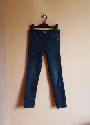Джинсы на девочку 9 лет
