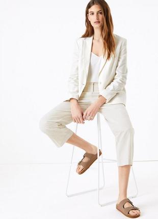 Легкие светлые укороченные брюки marks &amp; spencer