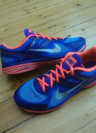 Кроссовки nike training оригинал 41 разм