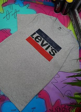 Меланжева футболка levi's