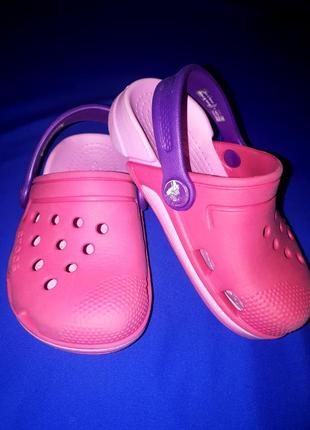 Комфортные оригинальные "crocs"1 фото