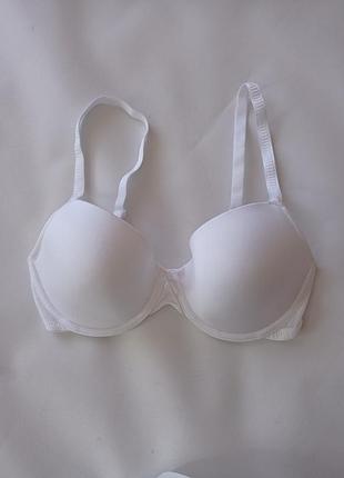 70dd. гладкий бюстгальтер з формованою чашкою на кісточках