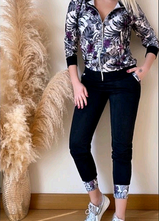 Спортивний костюм жіночий