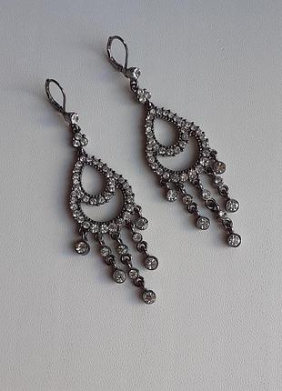 Красиві вечірні сережки з кристалами