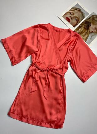 Короткий атласний халат h&m