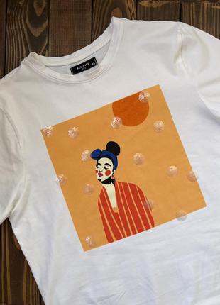 Біла Футболка з принтом xs