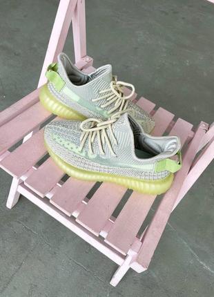 Adidas yeezy boost 350 grey / lime
 женские кроссовки адидас ези5 фото