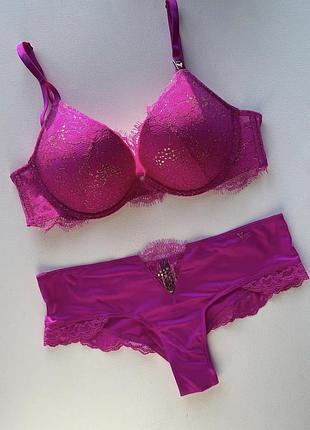 Бюст victoria's secret оригінал