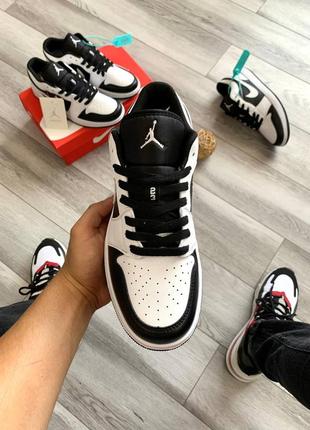 Кроссовки nike air jordan white-black5 фото