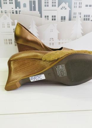 Новые кожаные туфли лодочки коричневые золотые 37 38 39 бразилия нарядные4 фото